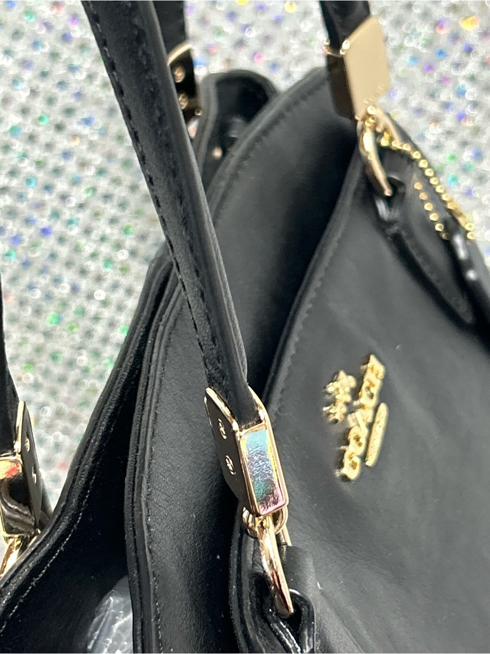 Coach Minetta Black Leather Satchel w/ Blk & Wht Sides Approx. 12 x 9.5 x 3 - Picture 6 of 17
